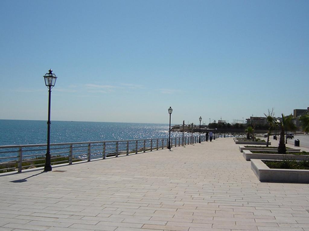 Flower Trani Exterior photo